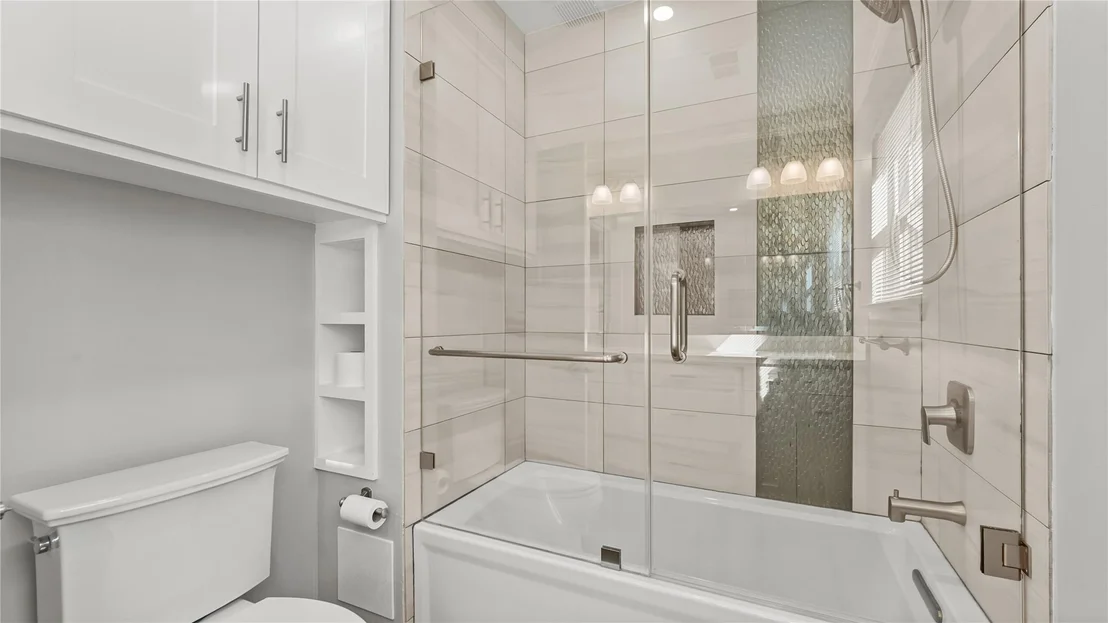 Photo of 11002 Renwick Drive
