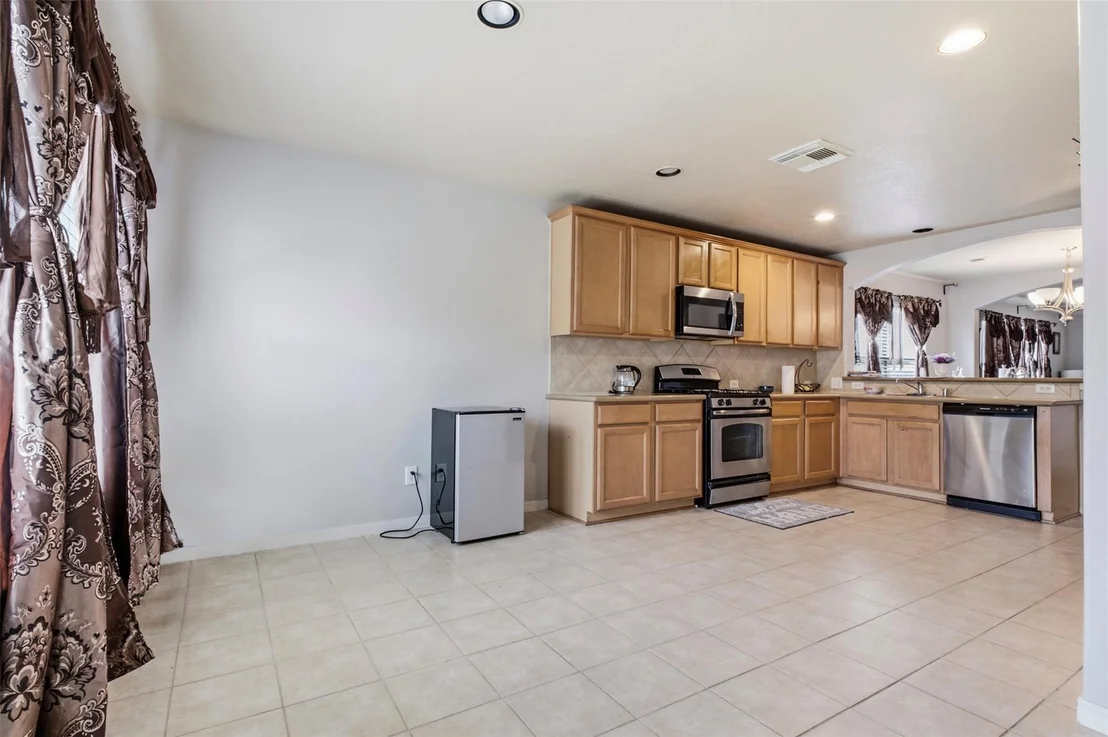 Photo of 718 Sun Lodge Drive