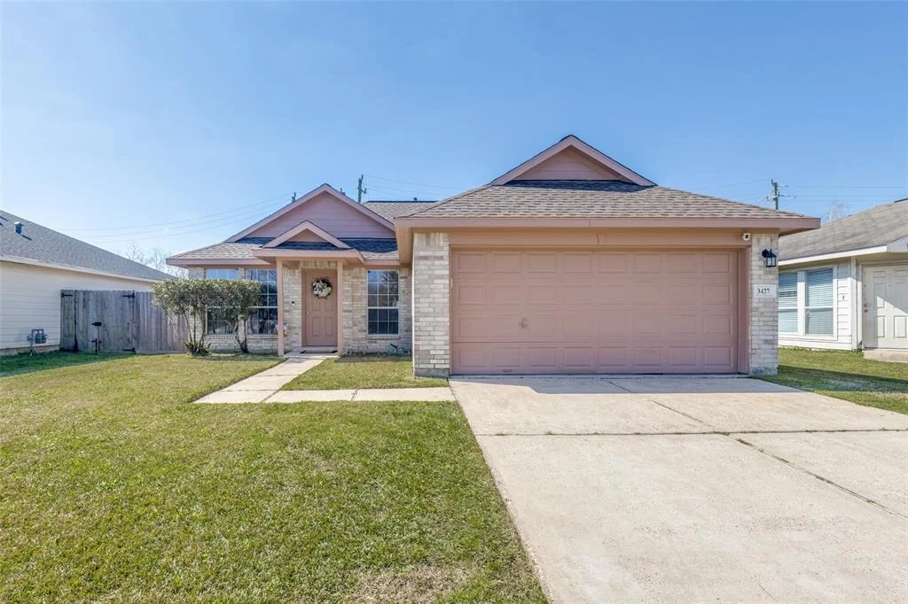 Photo of 3427 Red Cedar Drive