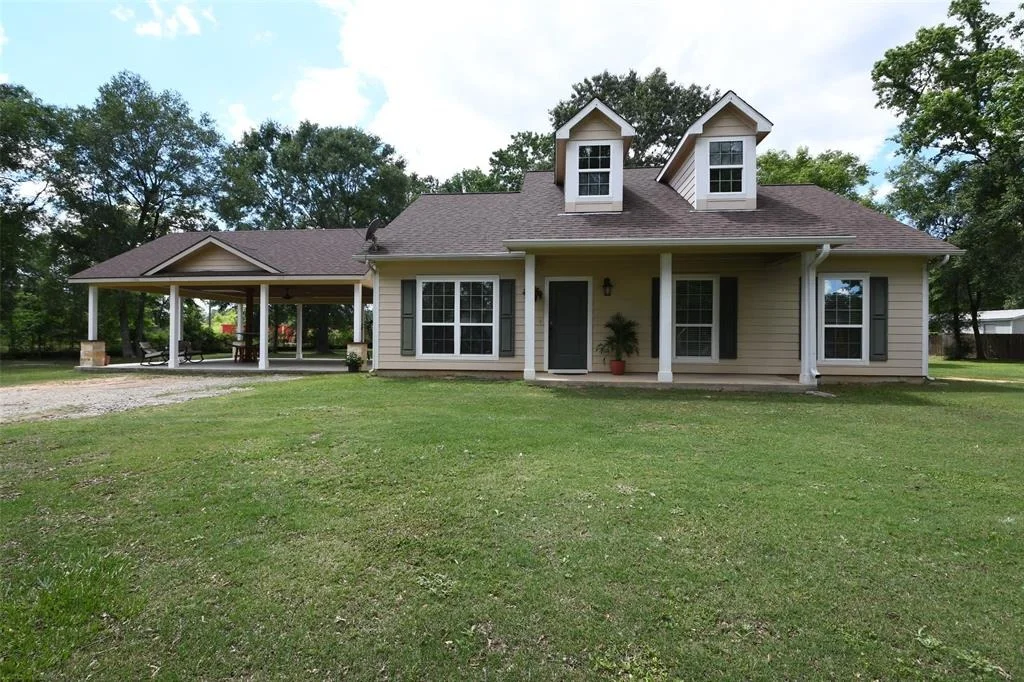 Photo of 23550 Lucille Drive