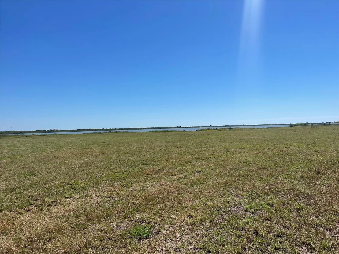 Photo of 397 Bay Drive