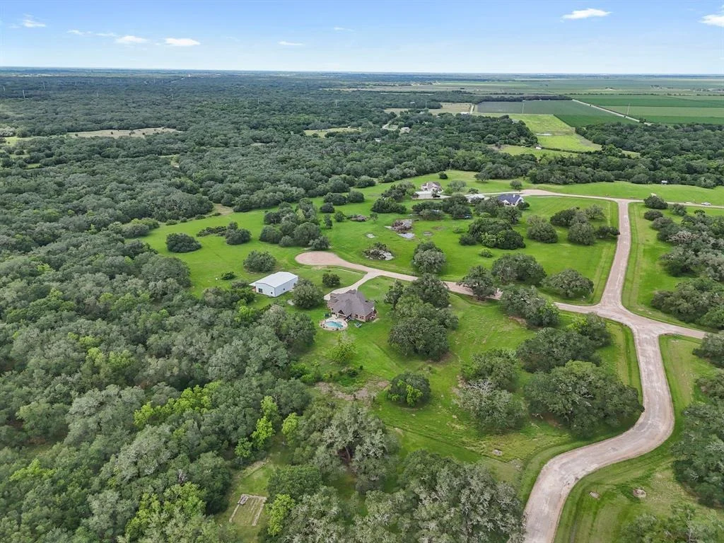 Photo of 64 Center Tree Drive