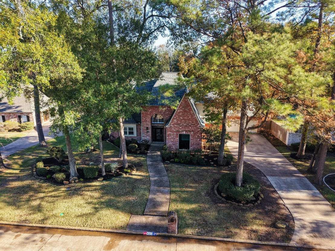 Photo of 9311 Windrush Drive