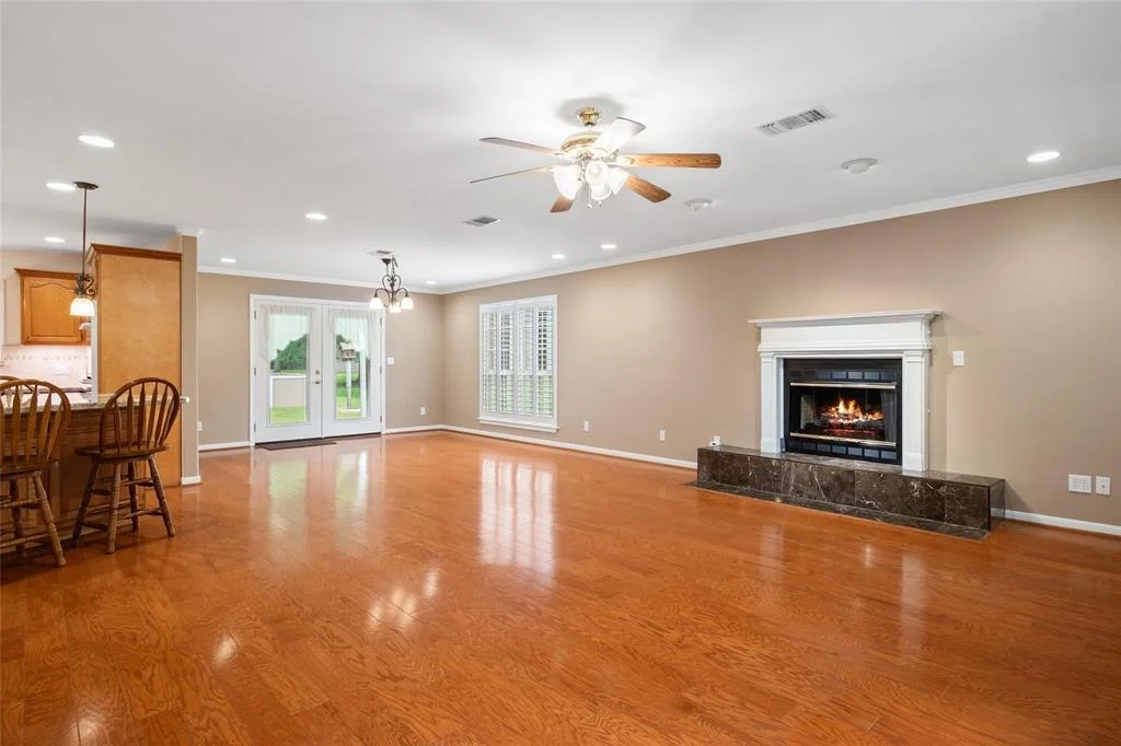 Photo of 90 Westwood Drive E
