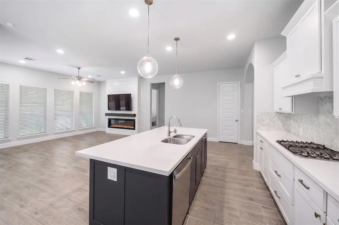Photo of 704 Fall Rock Branch Drive