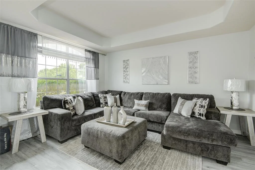 Photo of 2916 Eagle Lake Drive