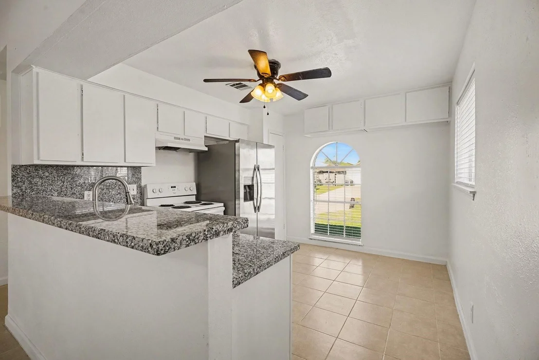Photo of 1805 Chickadee Drive