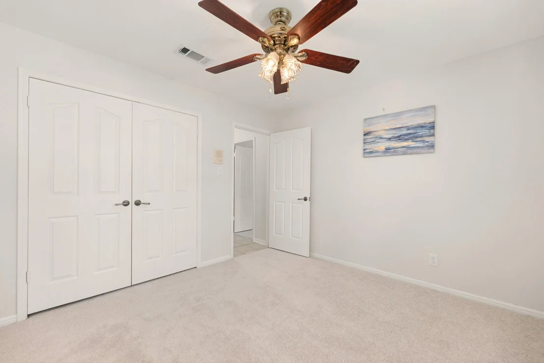 Photo of 17407 Loring Lane