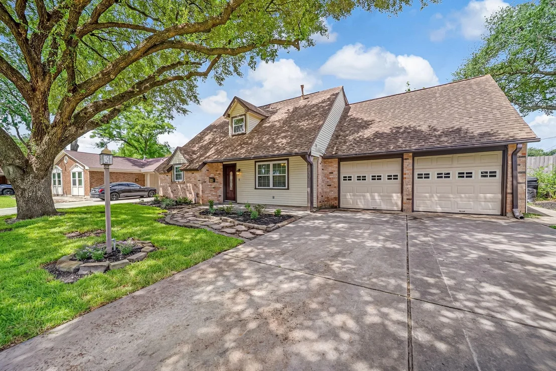 Photo of 4127 Hill Oak Drive