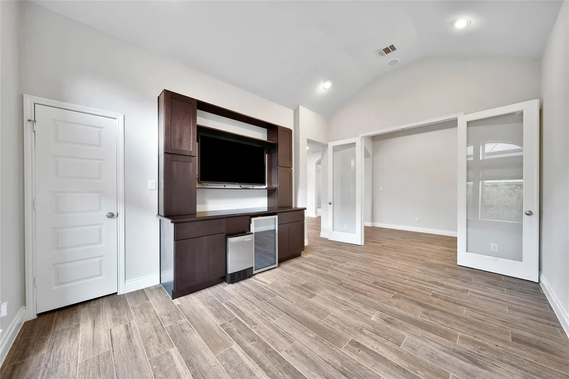 Photo of 28205 Woodland Bend Way