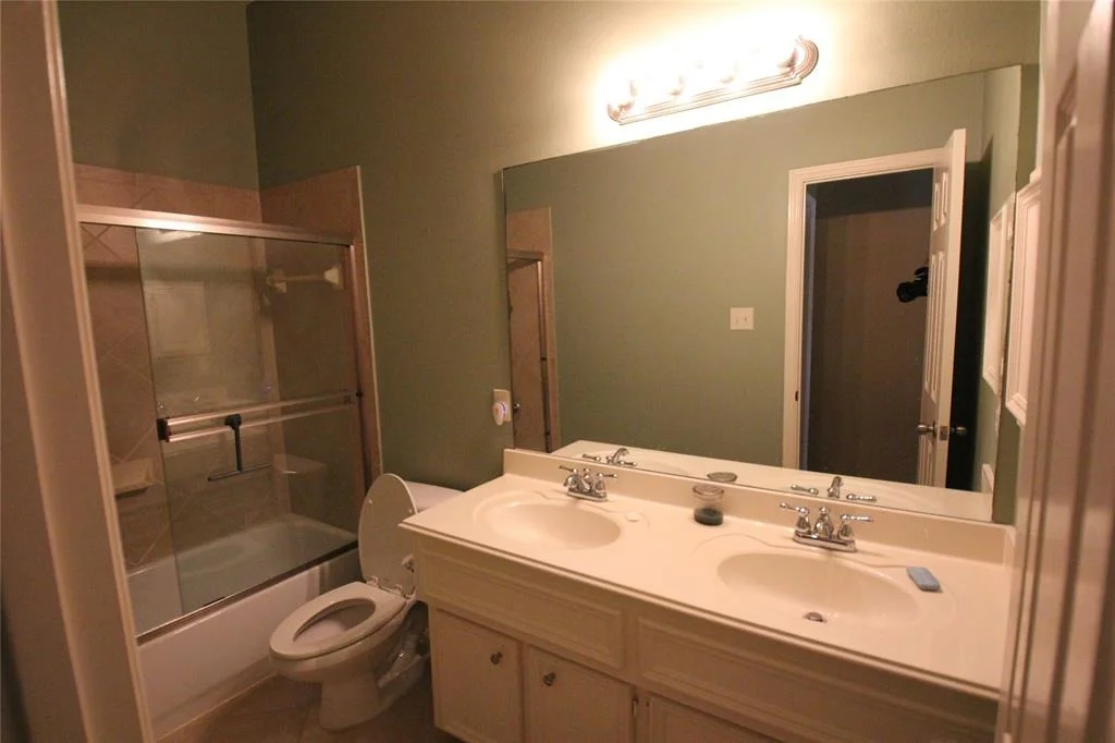 Photo of 26819 Cascade Woods Lane