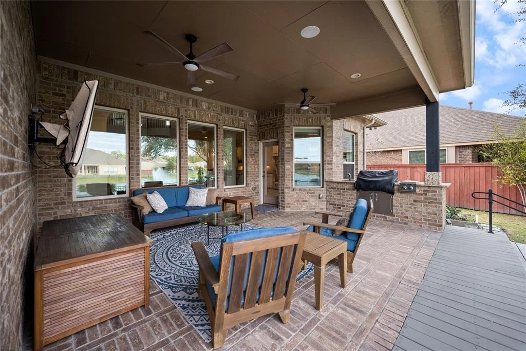 Photo of 25241 Forest Lake Circle