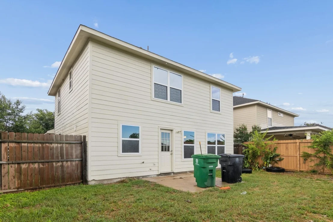 Photo of 5607 Violet Path Lane