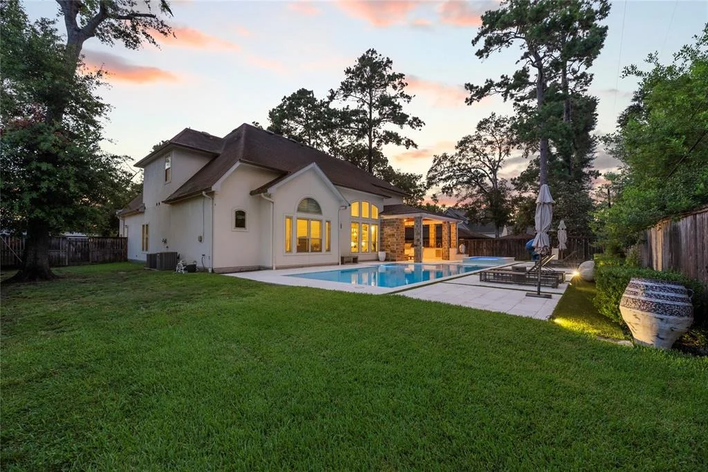Photo of 1502 Hillendahl Boulevard