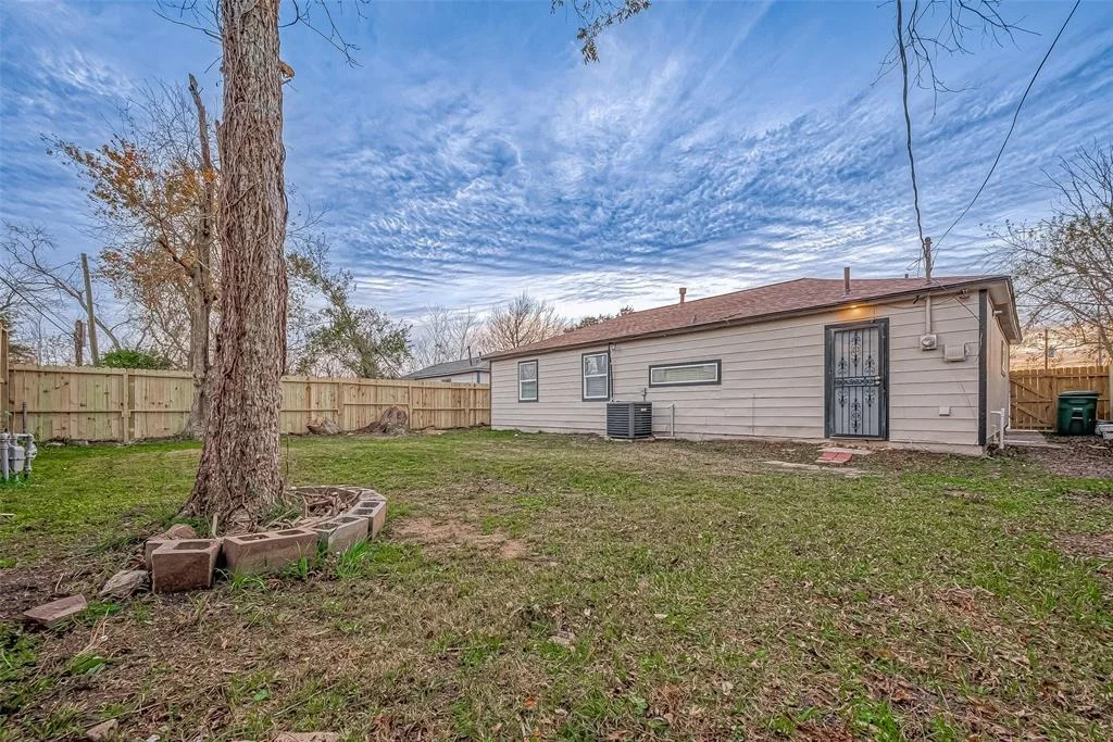 Photo of 10521 Cathedral Drive