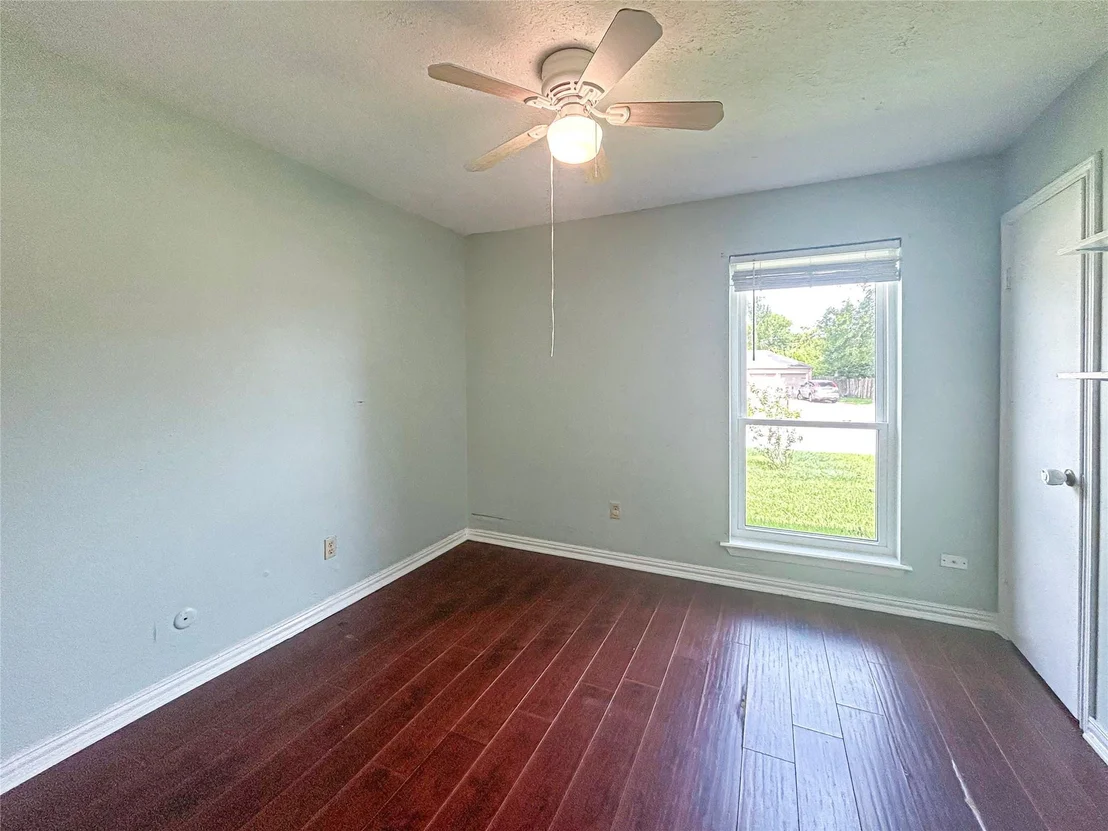 Photo of 210 Oleander Street