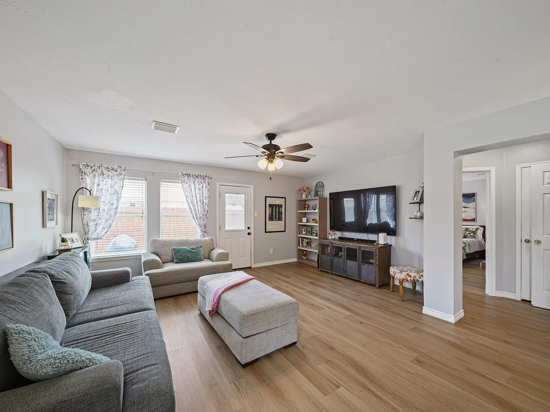Photo of 7714 Thicket Trace Court