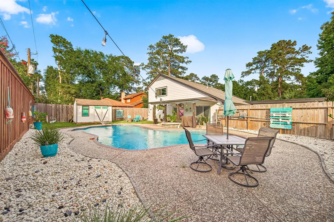 Photo of 5814 Theall Road