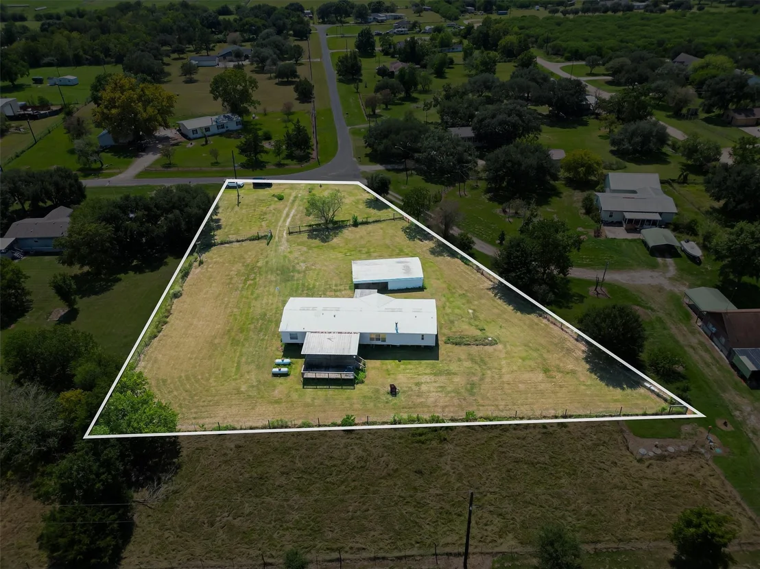 Photo of 2140 Green Meadows Drive