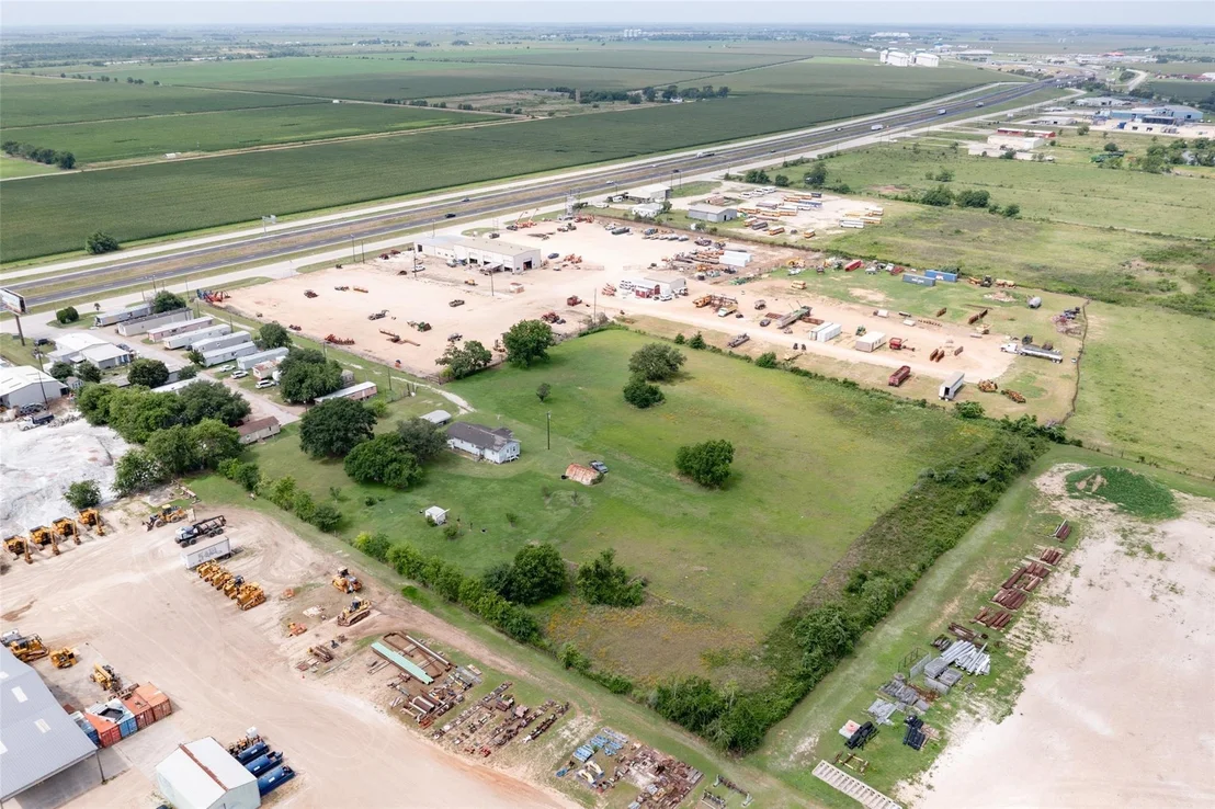 Photo of 26544 S Us-59 S