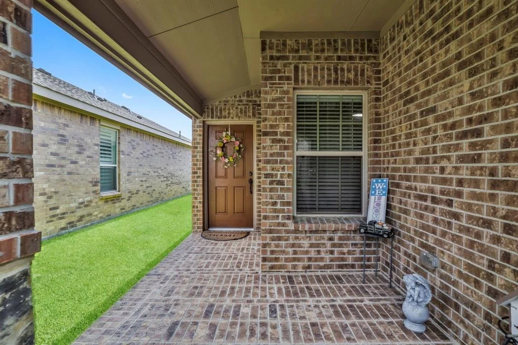 Photo of 426 Thistle Thorn Drive
