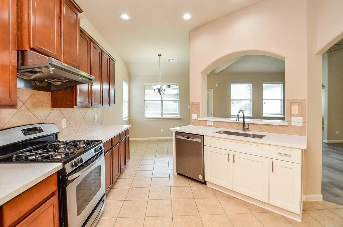 Photo of 2927 Empire Oaks Lane