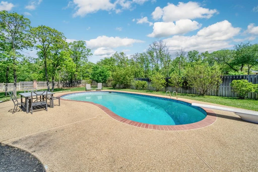 Photo of 4304 Hyde Park Lane
