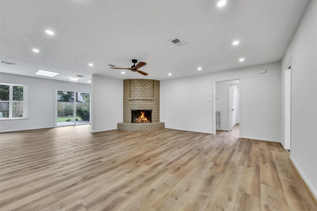 Photo of 1617 Wavecrest Lane