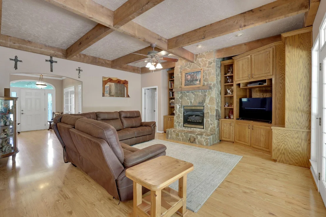 Photo of 401 Hill Creek Drive