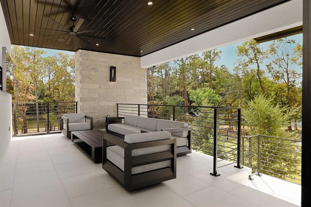 Photo of 38 Aria Isle Drive