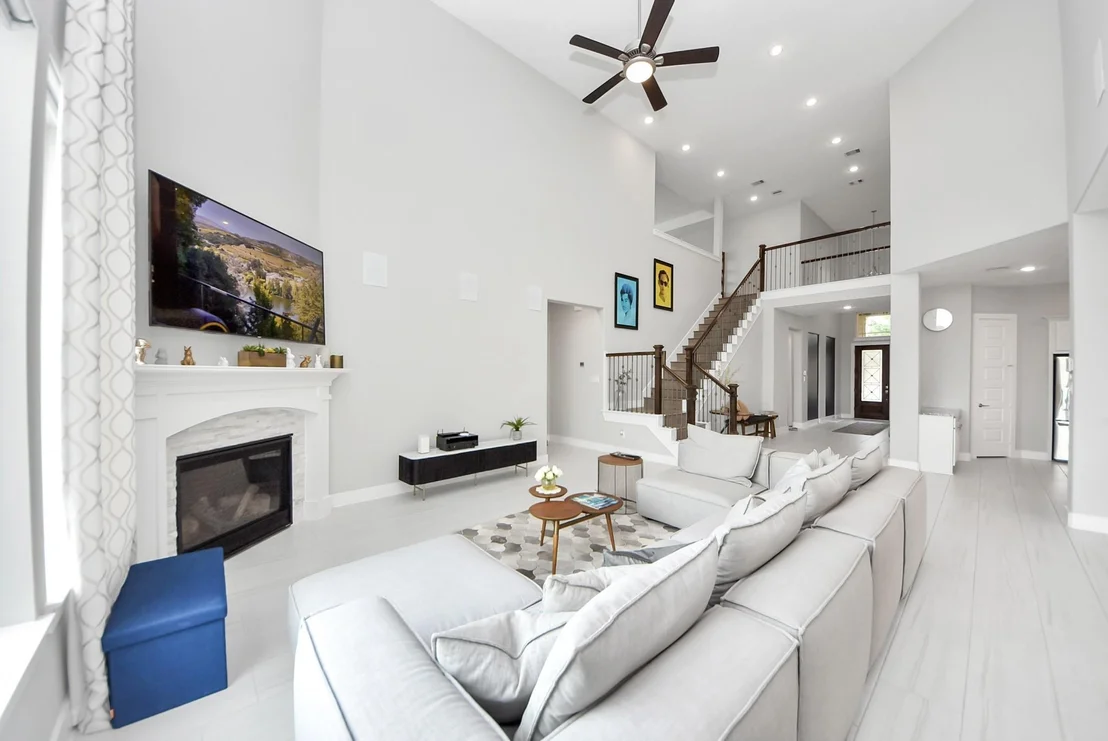 Photo of 6535 Woodleaf Lake Loop