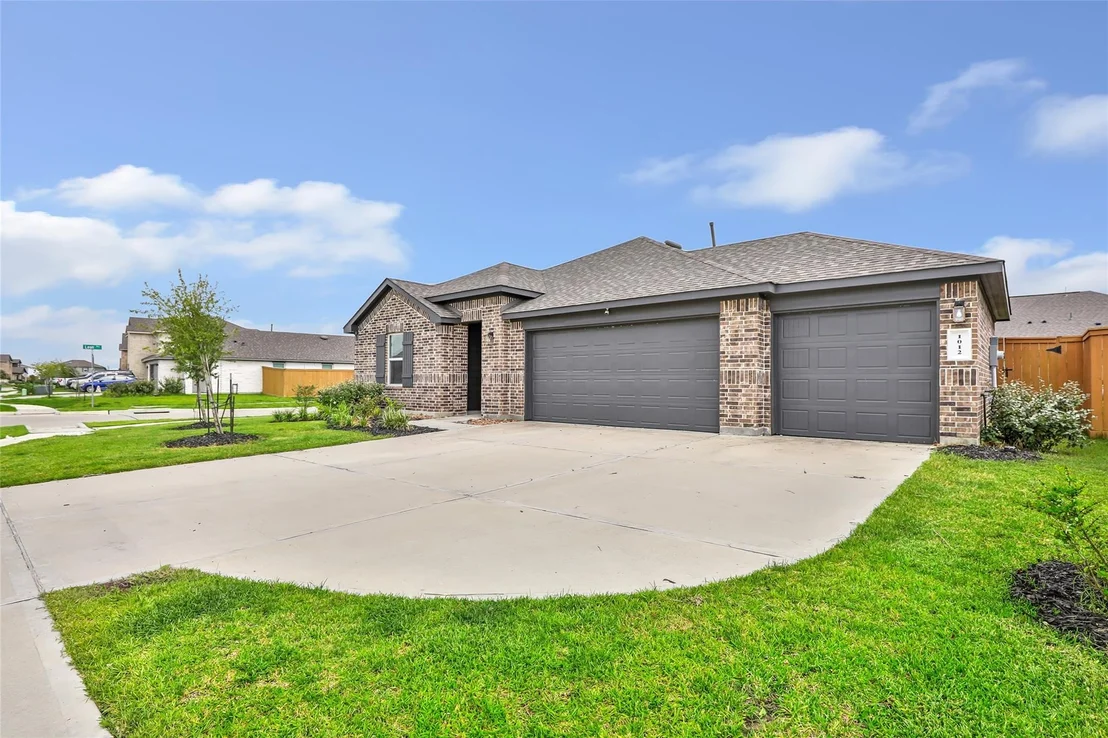 Photo of 1012 Llano Trail