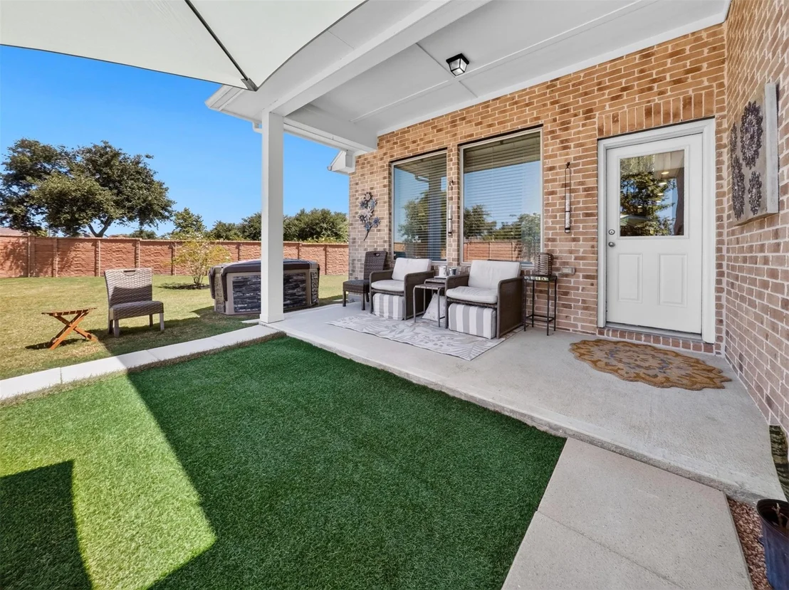 Photo of 4926 Morrison Drive