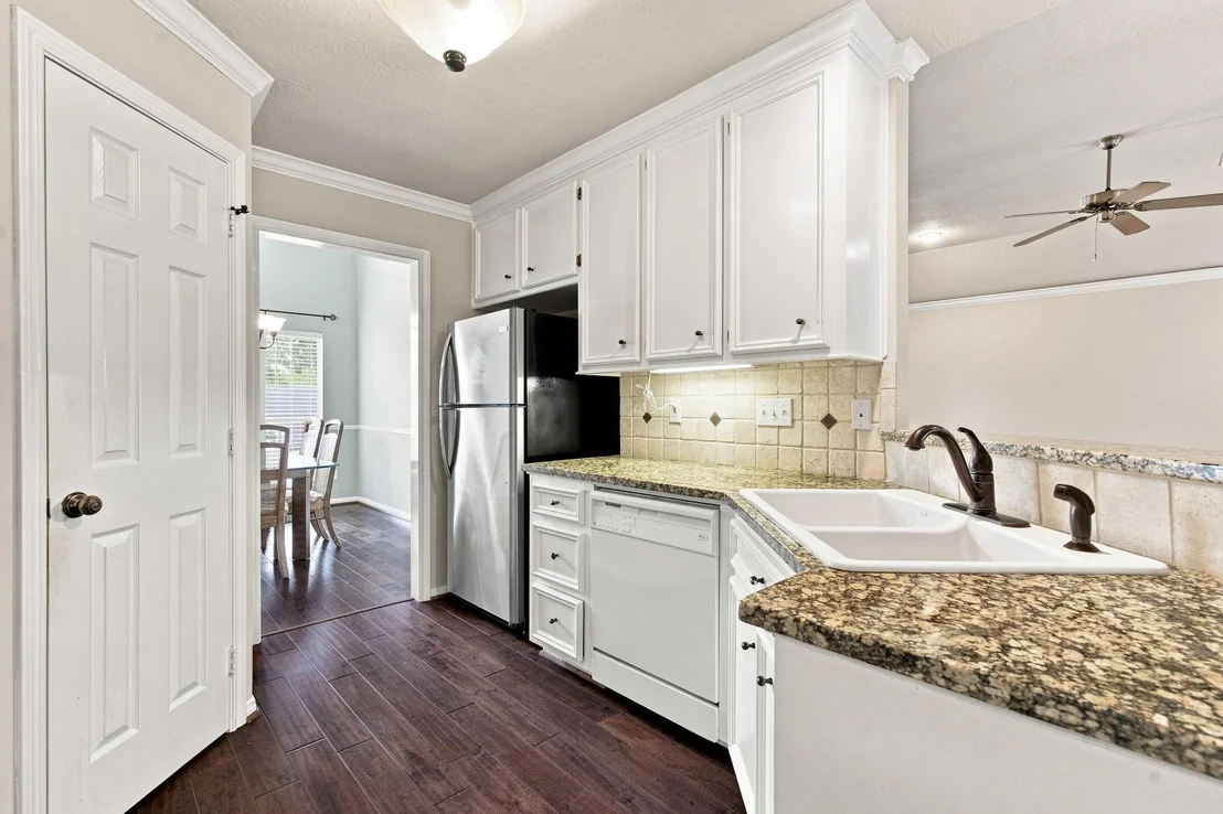 Photo of 101 Lakeside Drive