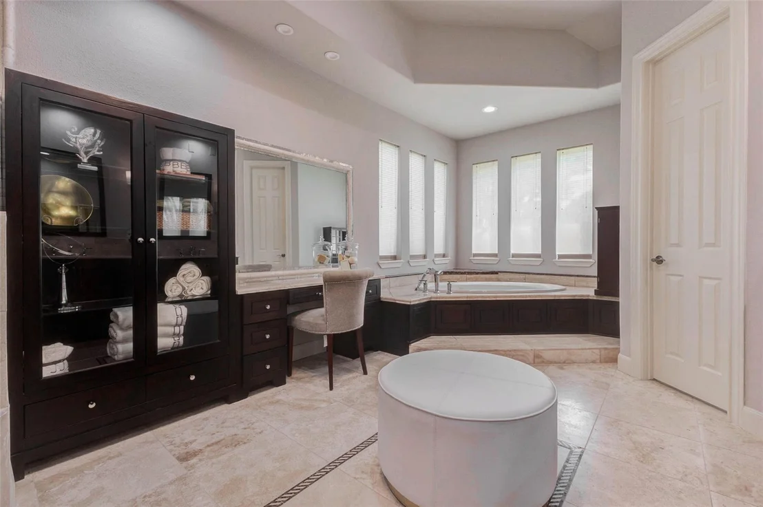 Photo of 1110 Lake Grayson Drive