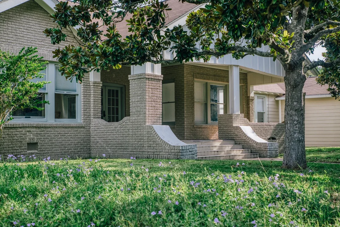 Photo of 511 Crockett Street