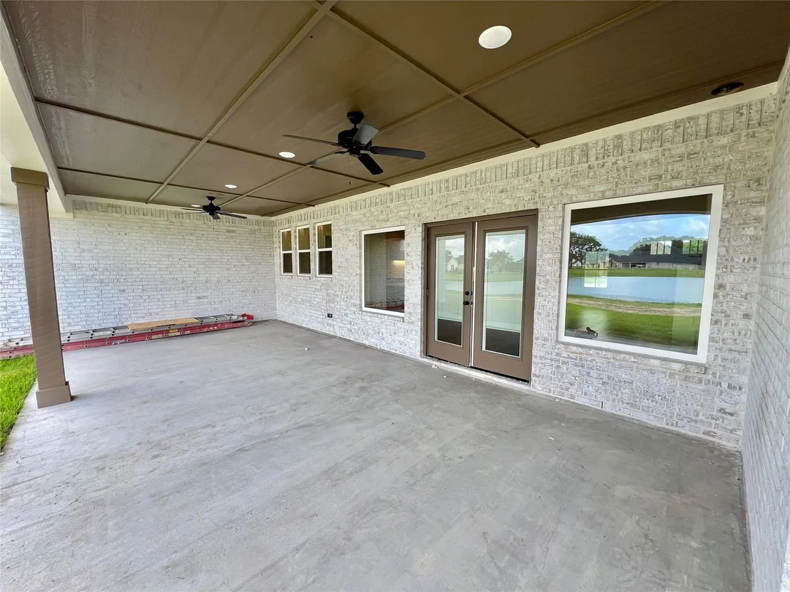 Photo of 839 Oak Ridge Drive