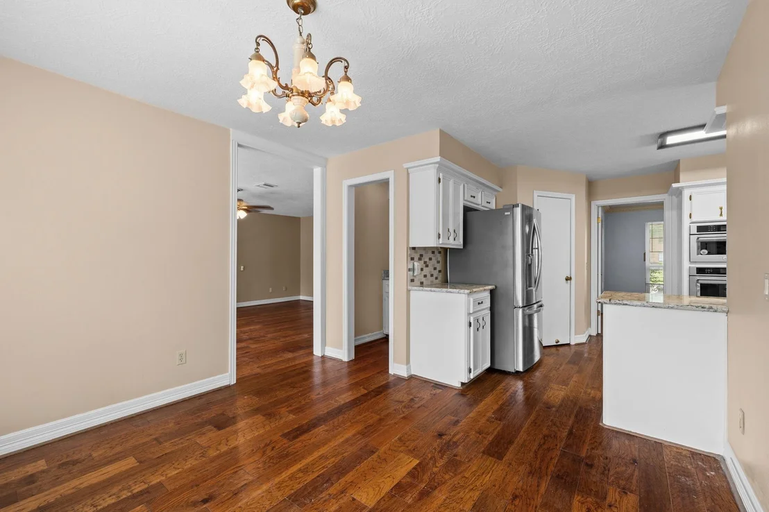 Photo of 4007 Valley Estates Drive