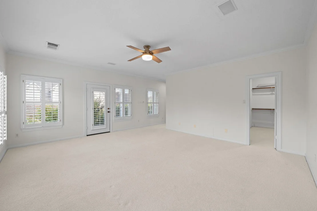 Photo of 3403 Crest Hill Lane