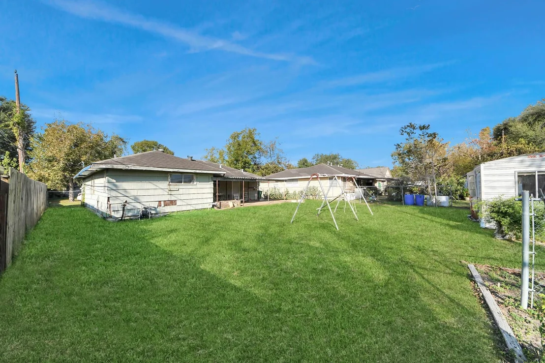 Photo of 14023 Rosecrest Drive