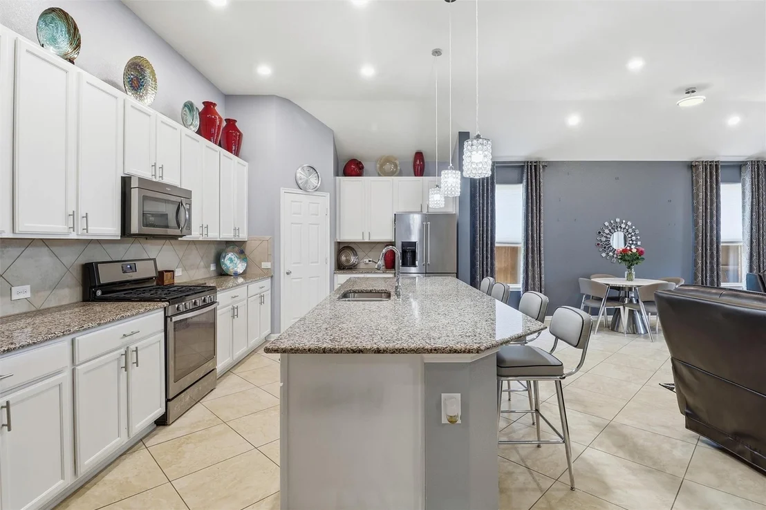Photo of 8115 Cheyenne Hills Trail
