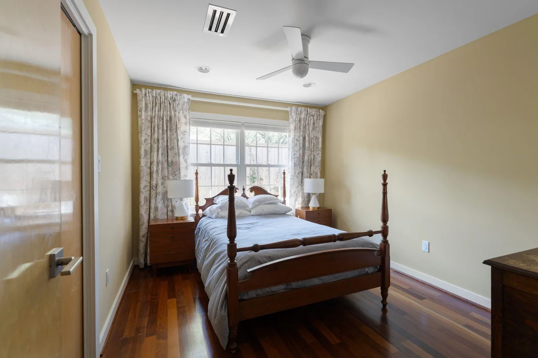 Photo of 1706 Cranway Drive
