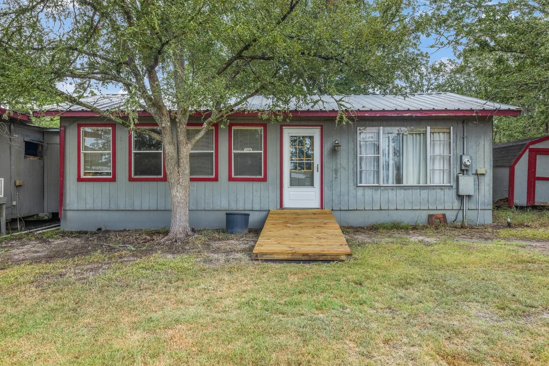 Photo of 107 Cowboys Drive