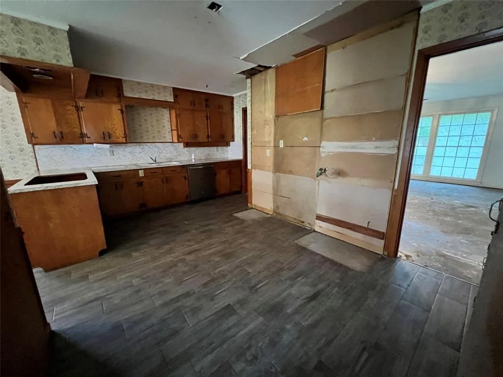 Photo of 5530 Bristol Drive
