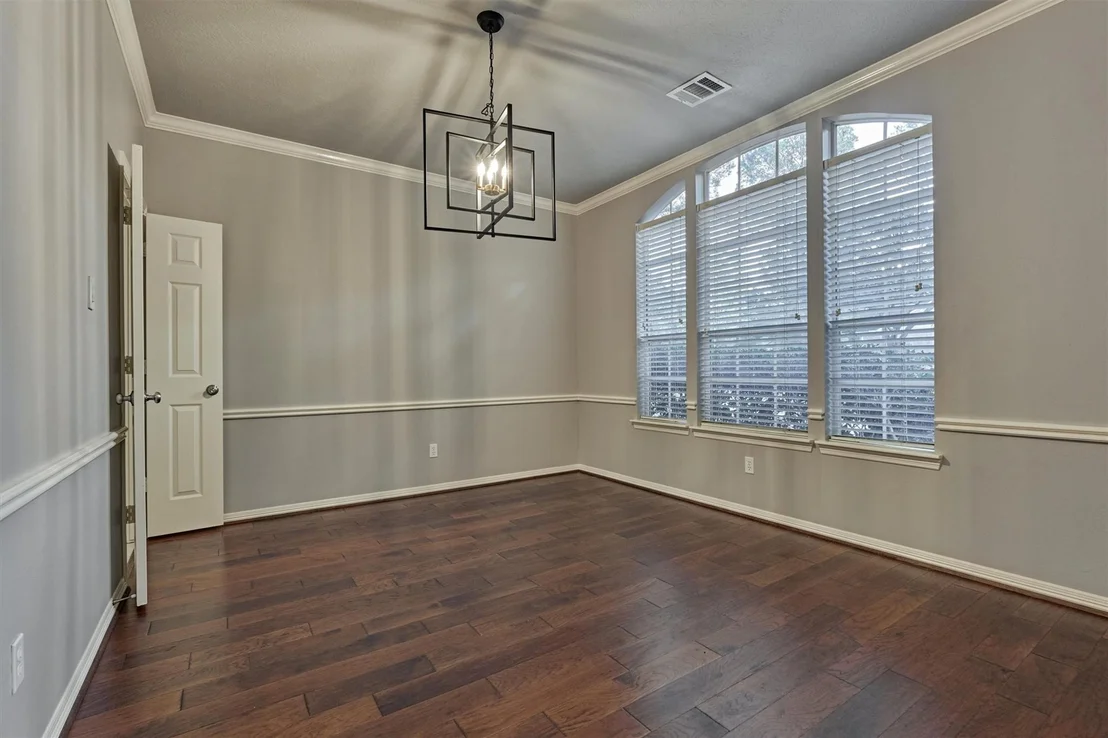 Photo of 151 Bristol Bend Circle