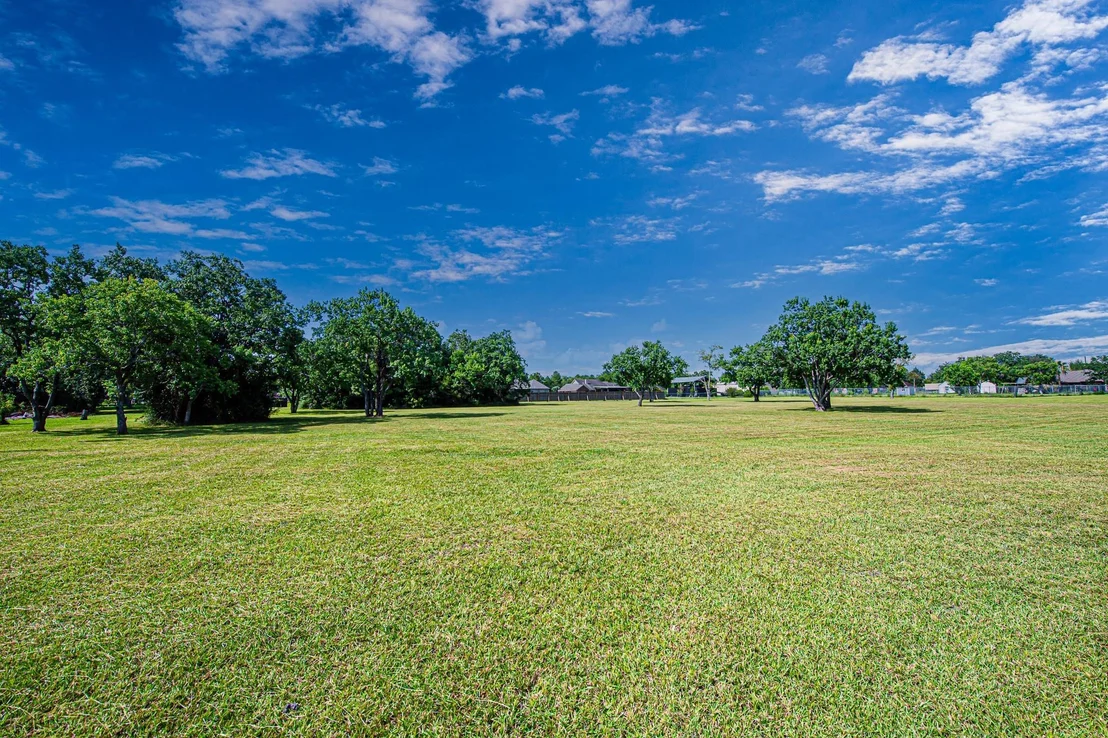 Photo of 2123 Lee Road