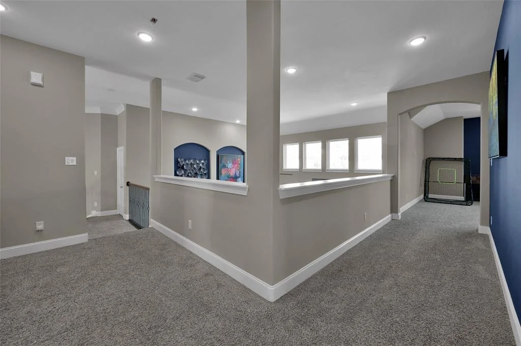 Photo of 18 Woodborough Way