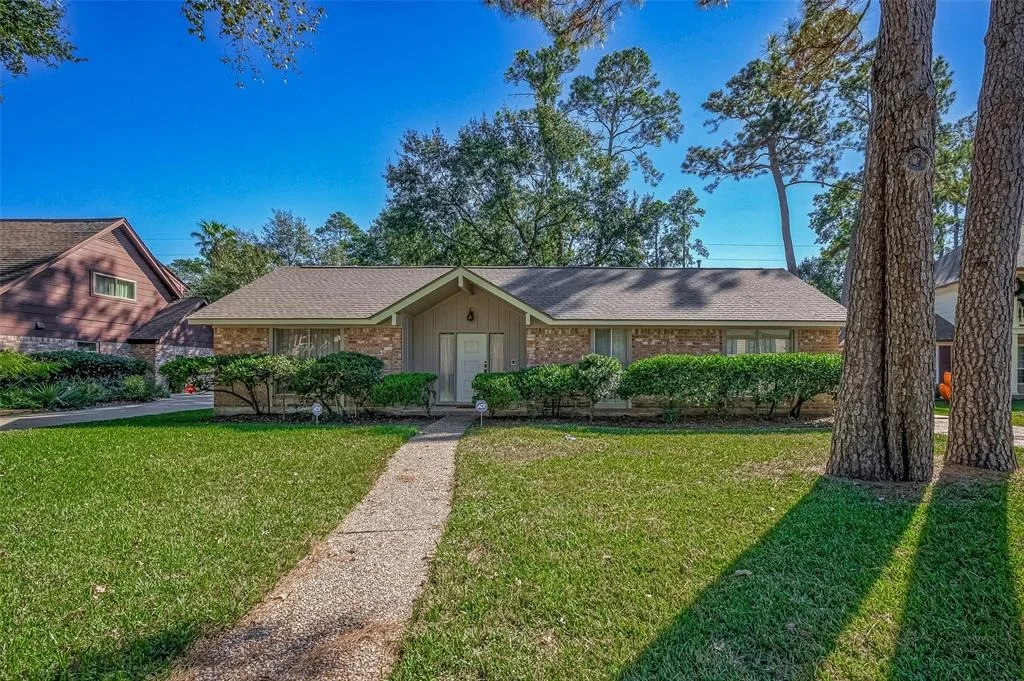 Photo of 5927 Pinewilde Drive