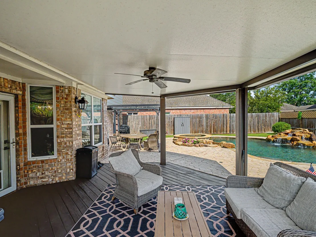 Photo of 23006 Heathercroft Drive