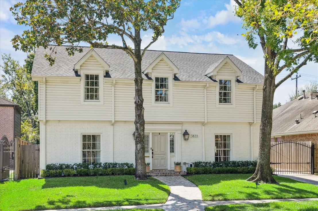 Photo of 3831 Riley Street
